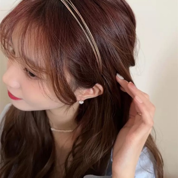 Gold Double Strand Headband - Picture 2 of 8